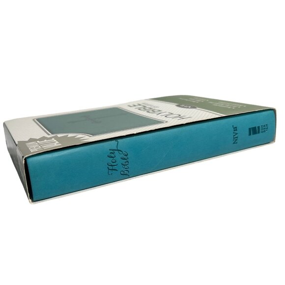 NIV, Gift Edition Holy Bible (Turquoise, Italian Duo-Tone) - Picture 6 of 10